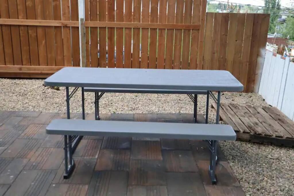 Accessible/Petfriendly-2Bedsuite Calgary Luaran gambar